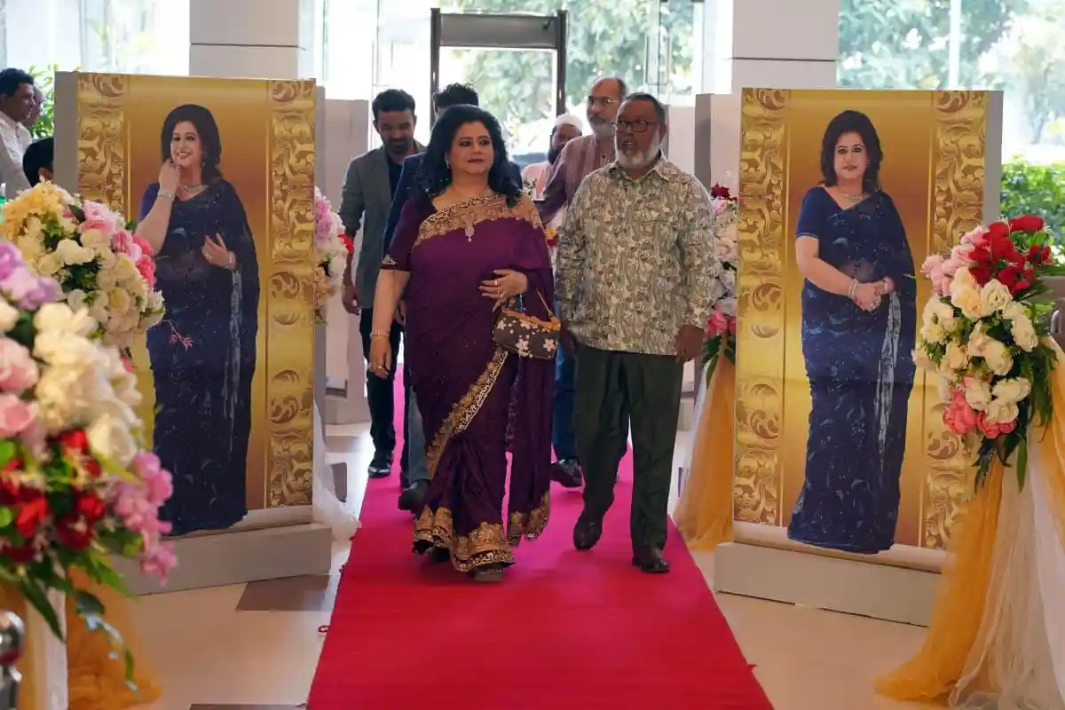 চ্যানেল আই অনলাইন জন্মদিনে রুনা লায়লা লালগালিচা সংবর্ধনা. Channel i News - চ্যানেল আই নিউজ