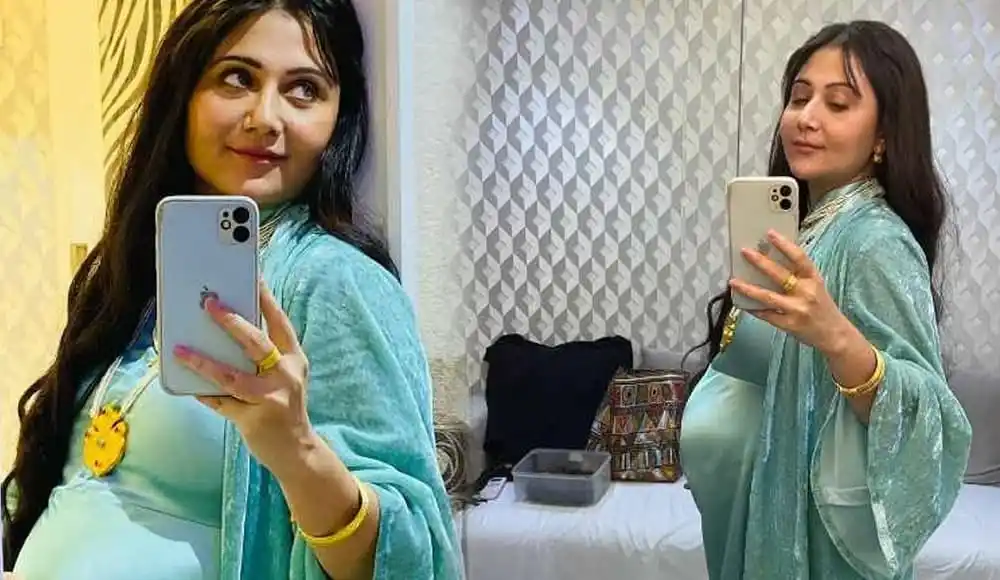 অভিনেত্রী স্বস্তিকা তার বেবিবাম্পের ছবি সোশ্যাল মিডিয়ায় শেয়ার করেছেন. Channel i News - চ্যানেল আই নিউজ
