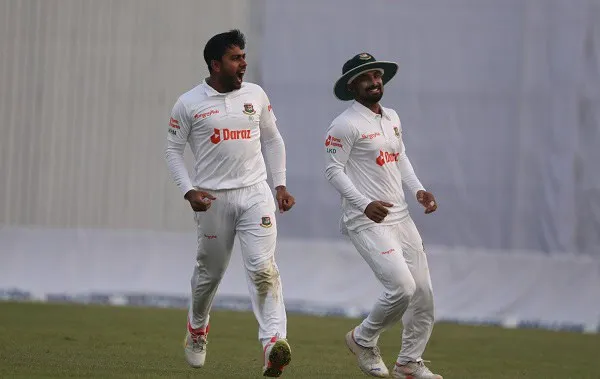 বাংলাদেশ ক্রিকেটাররা মাঠে অনুশীলন করছে, প্রস্তুতি নিচ্ছে. Channel i News - চ্যানেল আই নিউজ