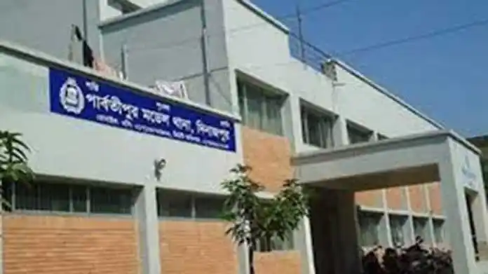 পার্বতীপুরে জমিসংক্রান্ত বিরোধে নিহত যুবকের ছবি. Channel i News - চ্যানেল আই নিউজ