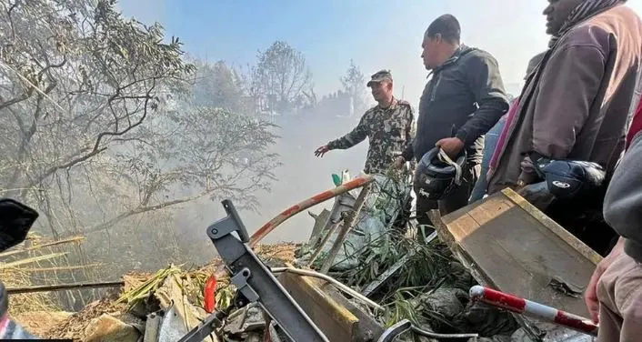 নেপালে উড়োজাহাজ বিধ্বস্তের স্থান, উদ্ধারকর্মীরা কাজ করছে. Channel i News - চ্যানেল আই নিউজ