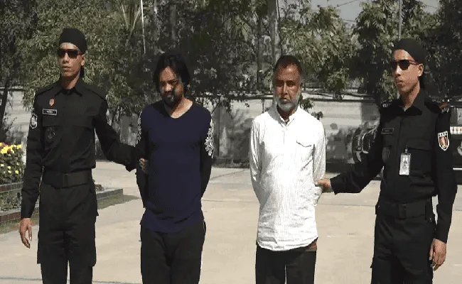 জাল নোট তৈরির কারখানার সন্দেহে গ্রেপ্তার ২ ব্যক্তি, পুলিশি অভিযান. Channel i News - চ্যানেল আই নিউজ