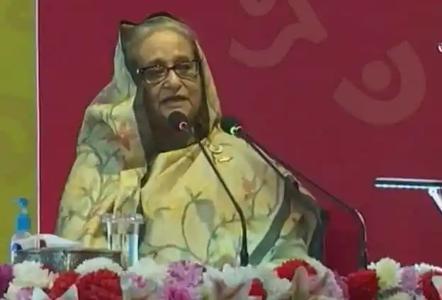প্রধানমন্ত্রী ভাষণ দিচ্ছেন, বাংলাদেশে আন্তর্জাতিক বাজারে সাহিত্য প্রসারে গুরুত্ব. Channel i News - চ্যানেল আই নিউজ