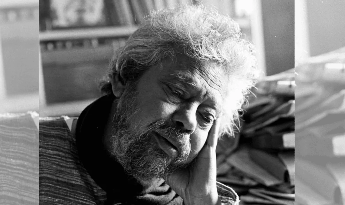 প্রথাবিরোধী সাহিত্যিক সুবিমল মিশ্রের কালো-সাদা ছবি. Channel i News - চ্যানেল আই নিউজ