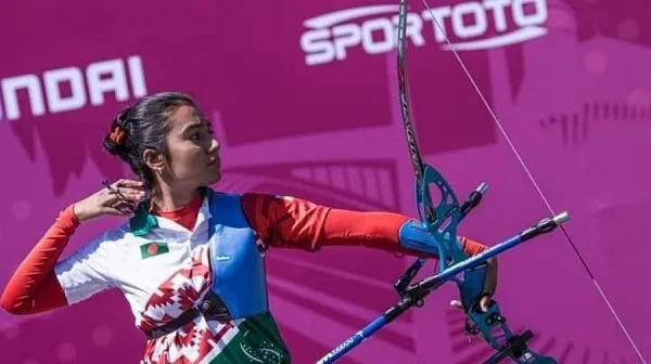 বাংলাদেশের ক্রীড়াবিদ নারী আর্চার শুটিংয়ে প্রস্তুতি নিচ্ছেন. Channel i News - চ্যানেল আই নিউজ