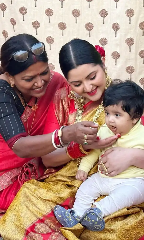 পরীমনির সন্তানের মুখেভাতের বিশেষ মুহূর্ত, পরিবারের আনন্দের ছবি. Channel i News - চ্যানেল আই নিউজ