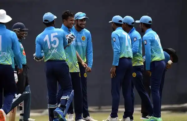 বাংলাদেশ ক্রিকেট দলের খেলোয়াড়রা মাঠে প্রস্তুতি নিচ্ছেন. Channel i News - চ্যানেল আই নিউজ