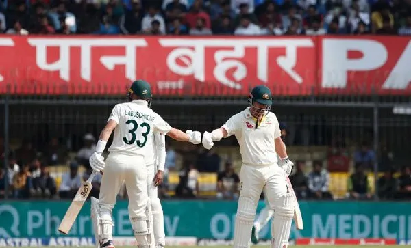 অস্ট্রেলিয়ার ক্রিকেটাররা মাঠে জুটি বাঁধছেন, ভারতীয় ক্রিকেটাররা ঝুলে থাকল. Channel i News - চ্যানেল আই নিউজ
