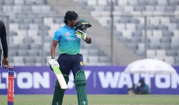 বাংলাদেশ ক্রিকেটার ব্যাটসম্যান মাঠে প্রস্তুত. Channel i News - চ্যানেল আই নিউজ