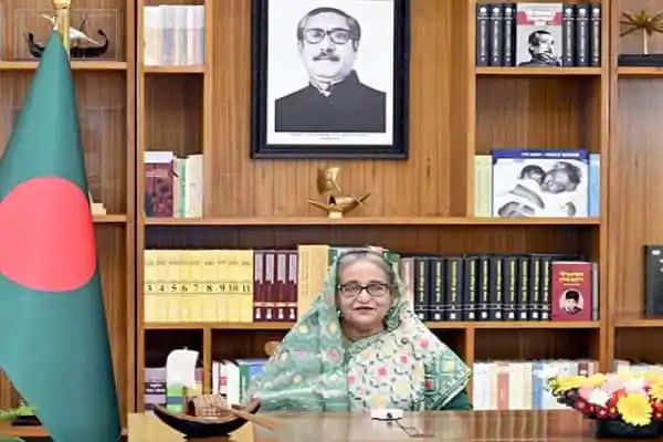 প্রধানমন্ত্রী জলবায়ু পরিবর্তন মোকাবেলায় সরকারের পরিকল্পনা আলোচনা করছেন. Channel i News - চ্যানেল আই নিউজ