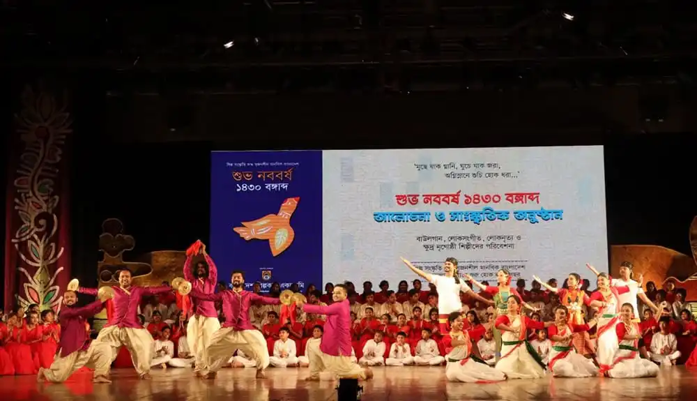 শিশু ও শিক্ষার্থীদের সাংস্কৃতিক পরিবেশনা ও নাচের অনুষ্ঠান. Channel i News - চ্যানেল আই নিউজ