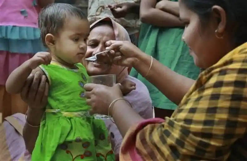 তাপপ্রবাহে শিশু ও বৃদ্ধদের জন্য স্বাস্থ্য সচেতনতা ও চিকিৎসা. Channel i News - চ্যানেল আই নিউজ