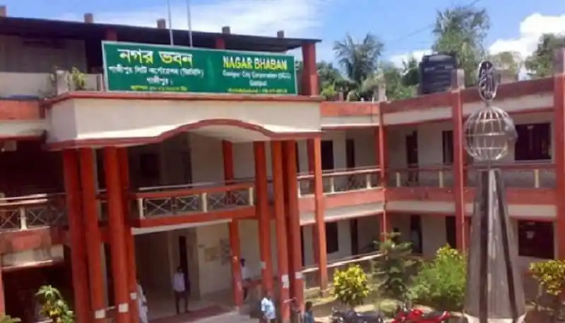 গাজীপুর সিটি কর্পোরেশনে ভোটগ্রহণের জন্য নির্বাচন কেন্দ্রের ছবি. Channel i News - চ্যানেল আই নিউজ