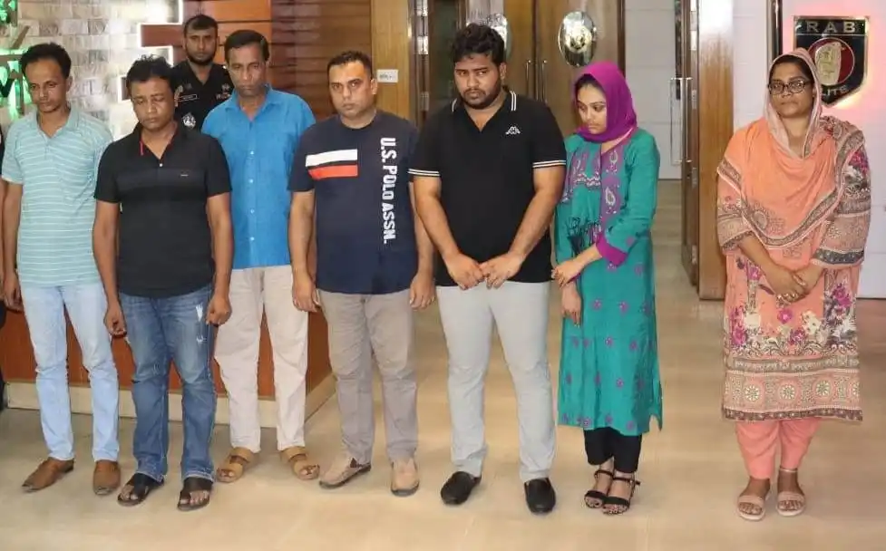নির্বাচিত ব্যক্তিদের গ্রেফতার ও জিজ্ঞাসাবাদ চলছে. Channel i News - চ্যানেল আই নিউজ