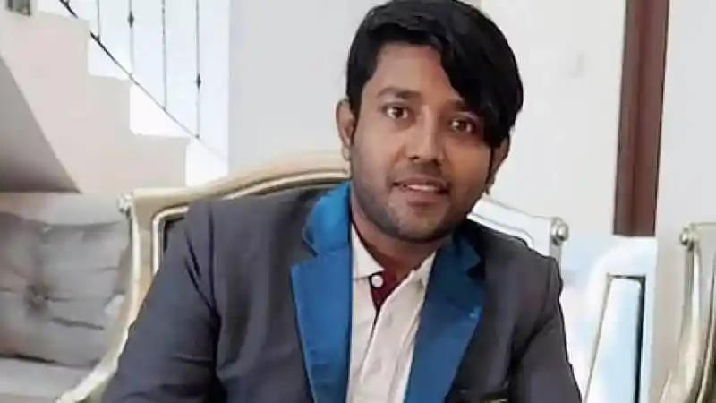 আরাভ খান আদালত থেকে কারাগারে যাচ্ছেন. Channel i News - চ্যানেল আই নিউজ