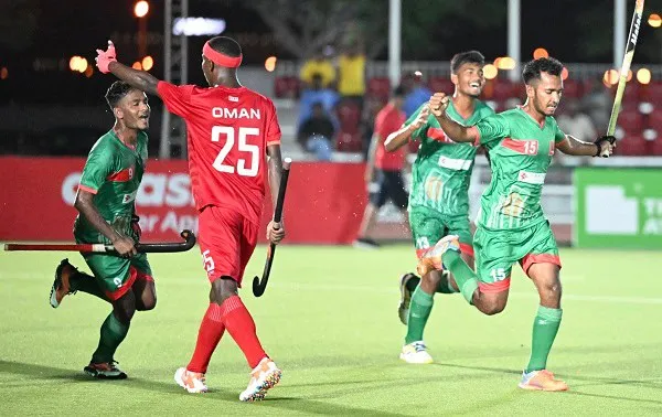 বাংলাদেশের জুনিয়র এশিয়া কাপ হকি দলের খেলোয়াড়রা উল্লাসে মেতে উঠেছে. Channel i News - চ্যানেল আই নিউজ