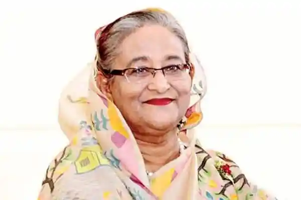 শেখ হাসিনা হাস্যোজ্জ্বল মুখে, বাংলার প্রধানমন্ত্রী. Channel i News - চ্যানেল আই নিউজ