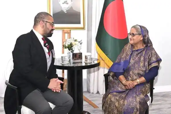 বাংলাদেশের প্রধানমন্ত্রী ও ব্রিটিশ হাইকমিশনারের সাক্ষাৎ. Channel i News - চ্যানেল আই নিউজ