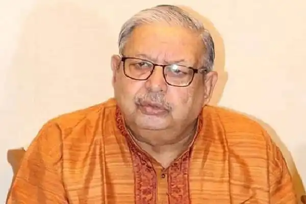 প্রবাসী কল্যাণমন্ত্রী দেশের বাইরে কর্মী পাঠানোর বিষয়ে আলোচনা করছেন. Channel i News - চ্যানেল আই নিউজ