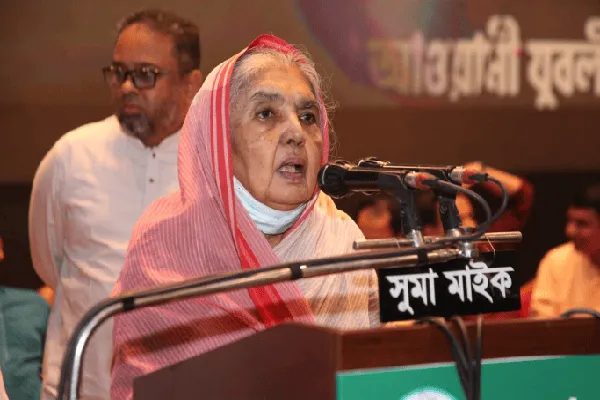 মতিয়া চৌধুরী শেখ হাসিনার নেতৃত্বে গণতন্ত্রের পুনরুদ্ধার উল্লেখ করছেন. Channel i News - চ্যানেল আই নিউজ