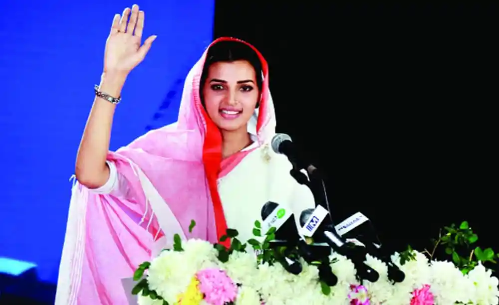প্রধানমন্ত্রীর নেতৃত্বে মুগ্ধ বর্ষা, আওয়ামী লীগ ডাকলে প্রচারণায় যাবেন. Channel i News - চ্যানেল আই নিউজ