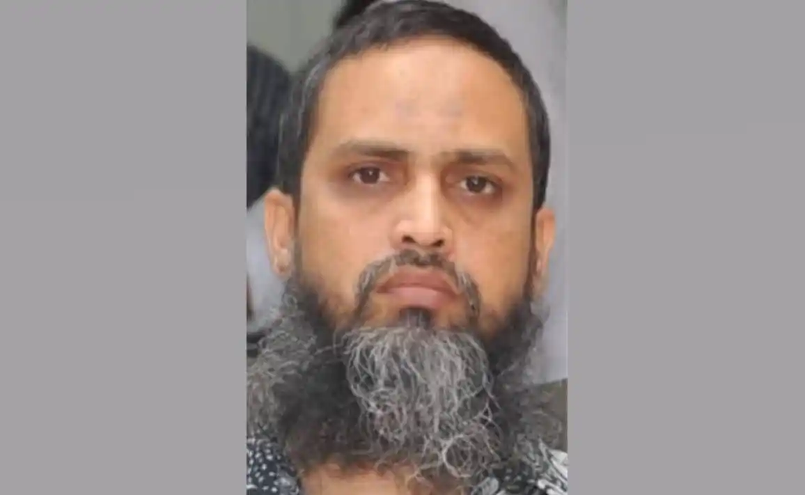 নির্বাচিত ব্যক্তির মুখের ছবি, বাংলাদেশি সংবাদ পোর্টালের জন্য উপযুক্ত. Channel i News - চ্যানেল আই নিউজ