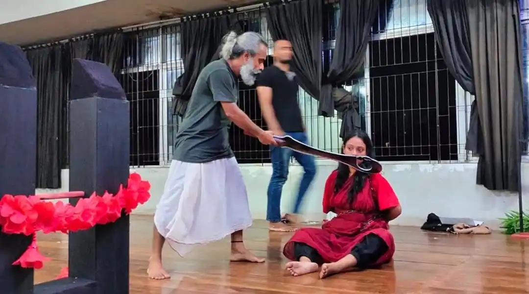 নাট্যশিল্পীরা নাটকের জন্য প্রস্তুতি নিচ্ছেন, একক অভিনয় অনুশীলন. Channel i News - চ্যানেল আই নিউজ