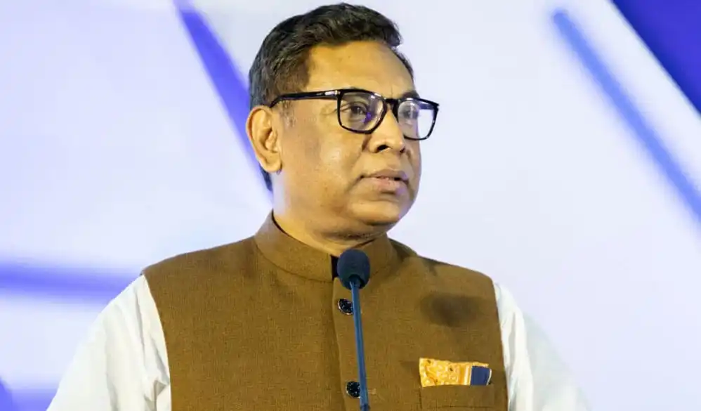 নসরুল হামিদ বক্তৃতা দিচ্ছেন, বাংলাদেশে কয়লা আমদানি পরিস্থিতি আলোচনা. Channel i News - চ্যানেল আই নিউজ