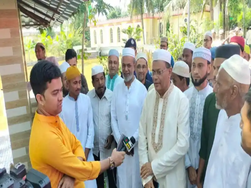 তথ্যমন্ত্রীর প্রার্থনা অনুষ্ঠানে বিভিন্ন ধর্মের মানুষ উপস্থিত. Channel i News - চ্যানেল আই নিউজ