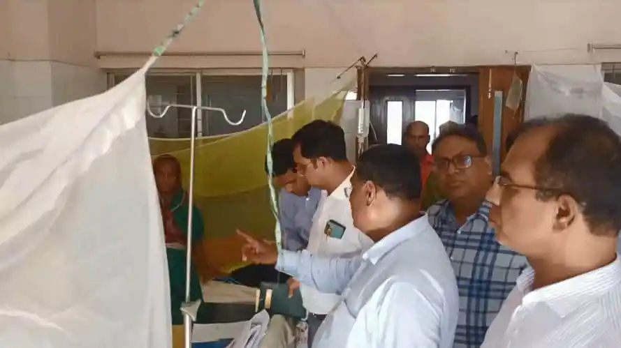 শেরপুরে ডেঙ্গু রোগীর জন্য চিকিৎসা ও পর্যবেক্ষণ চলছে. Channel i News - চ্যানেল আই নিউজ