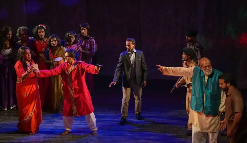 প্রাচ্যনাটের ‘আগুনযাত্রা’ নাটকের দৃশ্য, অভিনেতা ও অভিনেত্রীদের পারফরম্যান্স. Channel i News - চ্যানেল আই নিউজ