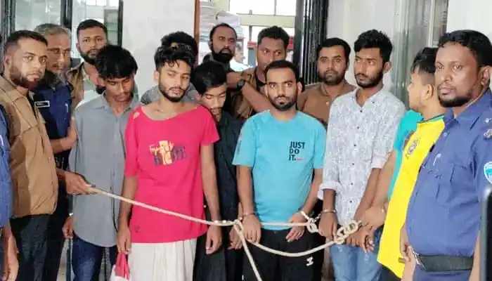 বোনকে উত্যক্তের প্রতিবাদে ভাইকে হত্যার ঘটনায় গ্রেপ্তারকৃতরা. Channel i News - চ্যানেল আই নিউজ