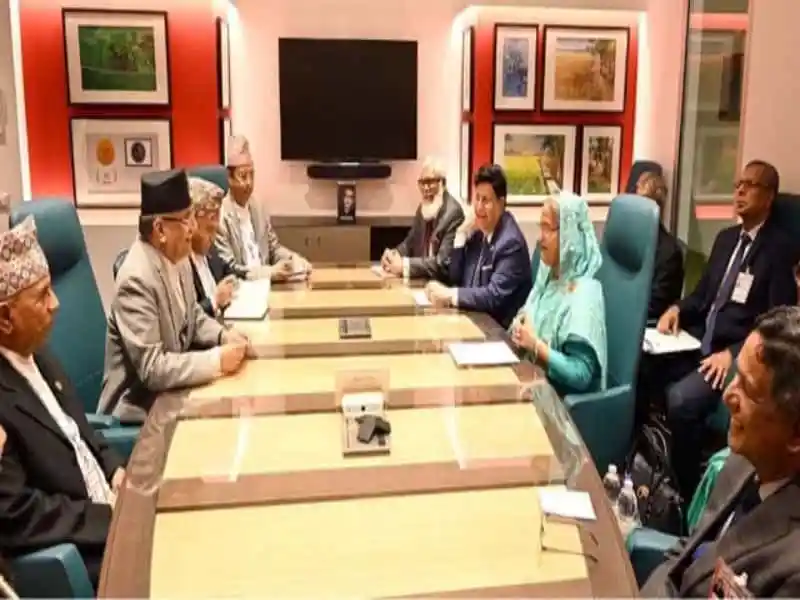 বাংলাদেশ ও নেপালের কর্মকর্তাদের মধ্যে আলোচনা সভা চলমান. Channel i News - চ্যানেল আই নিউজ