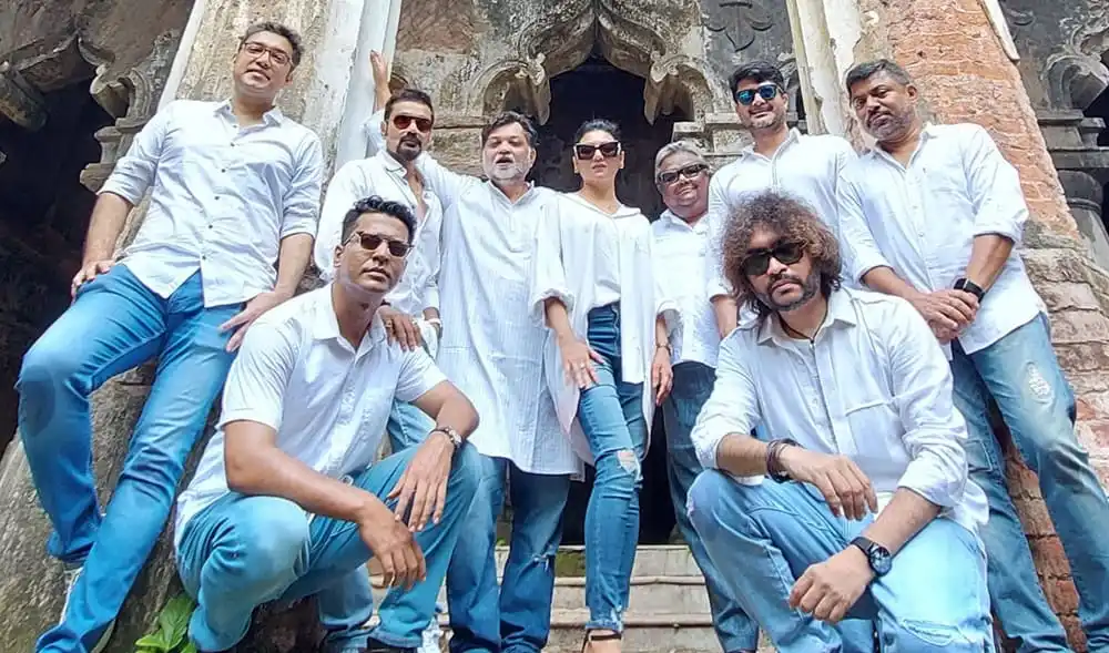 সৃজিতের নতুন মিশনের জন্য ড্রিম কাস্টিং এর সদস্যরা ছবি তুলেছেন. Channel i News - চ্যানেল আই নিউজ