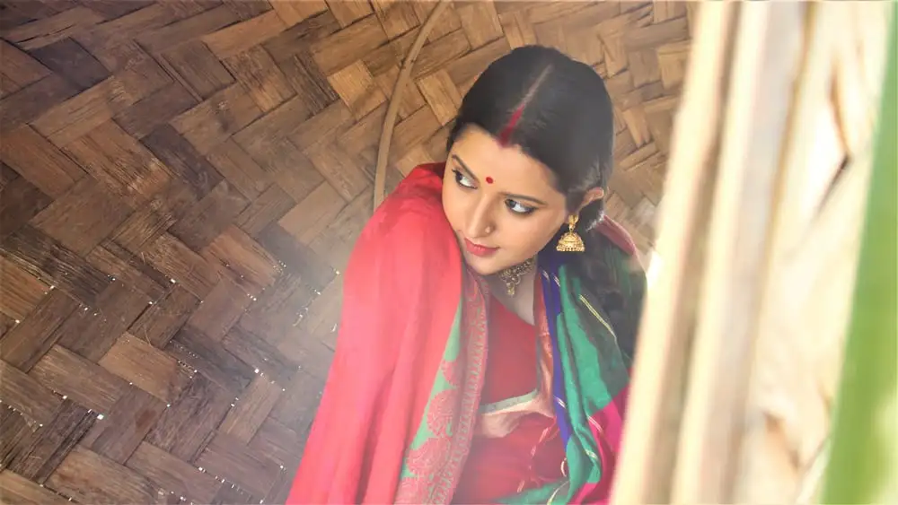 শিশু একাডেমিতে পরীমণি অভিনীত ‘মা’ নাটকের দৃশ্য. Channel i News - চ্যানেল আই নিউজ