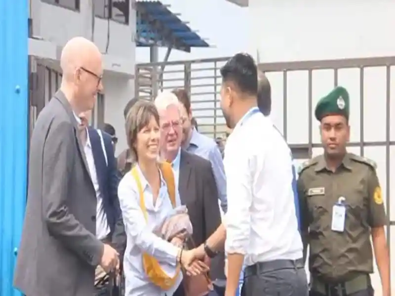 ইইউ প্রতিনিধি দল রোহিঙ্গা ক্যাম্পে পরিদর্শন করছে. Channel i News - চ্যানেল আই নিউজ