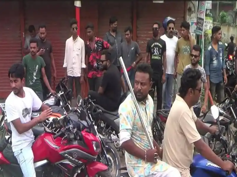 নাটোরে সমাবেশে আসার পথে বিএনপি নেতাকর্মীদের ওপর হামলা. Channel i News - চ্যানেল আই নিউজ