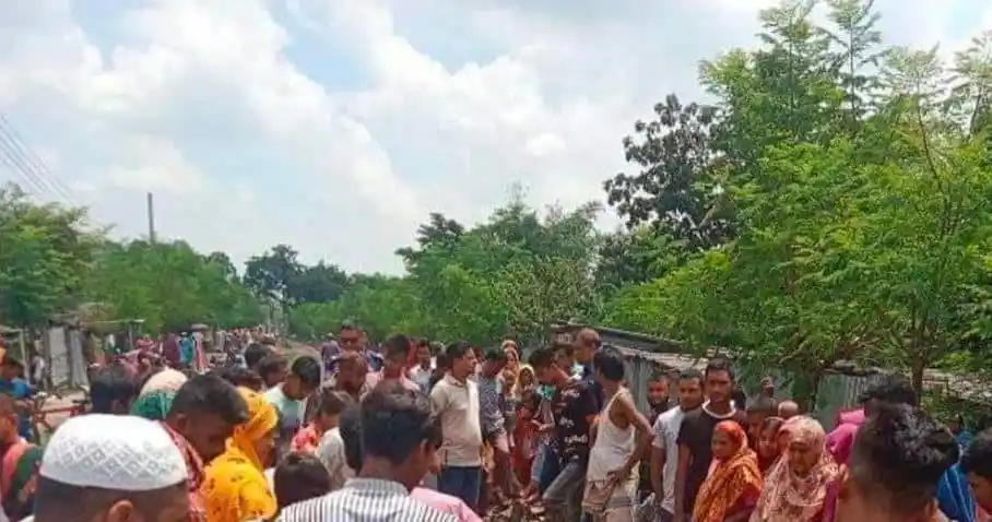 দিনাজপুরে ট্রেনে কাটা পড়ে দাদি-নাতনির মৃত্যু ঘটনায় শোকপ্রকাশ. Channel i News - চ্যানেল আই নিউজ