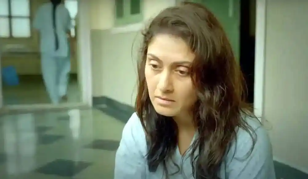 তরুণী সিরিয়ায় হানিমুনের কথা বলে বিপদে পড়েছেন. Channel i News - চ্যানেল আই নিউজ