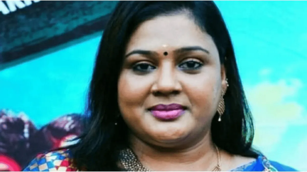 তামিল অভিনেত্রী, ক্যানসারে ৪৪ বছর বয়সে প্রয়াত. Channel i News - চ্যানেল আই নিউজ