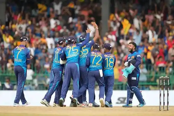 বাংলাদেশ ক্রিকেট দল উইকেট নেওয়ার পর উল্লাস করছে. Channel i News - চ্যানেল আই নিউজ