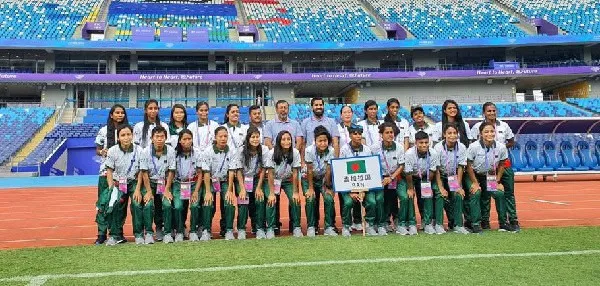 বাংলাদেশ নারী ফুটবল দল স্টেডিয়ামে প্রস্তুত, আন্তর্জাতিক ম্যাচের জন্য. Channel i News - চ্যানেল আই নিউজ