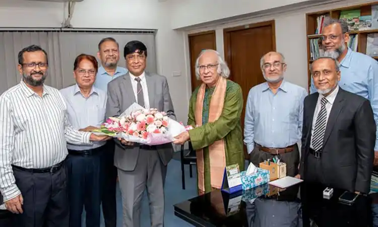ড. এম খায়রুল হোসেনের দায়িত্ব গ্রহণের সময় পিকেএসএফ চেয়ারম্যানের সঙ্গে সাক্ষাৎ।. Channel i News - চ্যানেল আই নিউজ