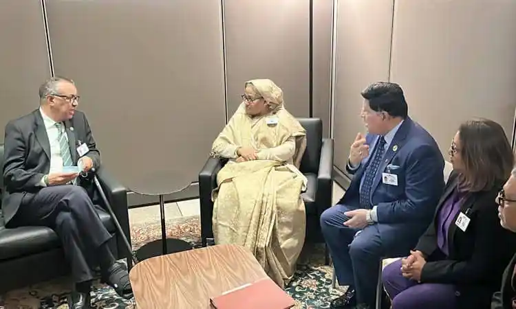 প্রধানমন্ত্রীর সঙ্গে বিশ্ব স্বাস্থ্য সংস্থার মহাপরিচালকের বৈঠক. Channel i News - চ্যানেল আই নিউজ