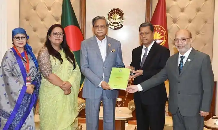 রাষ্ট্রপতির উপস্থিতিতে চুক্তিপত্র স্বাক্ষর ও আলোচনা।. Channel i News - চ্যানেল আই নিউজ