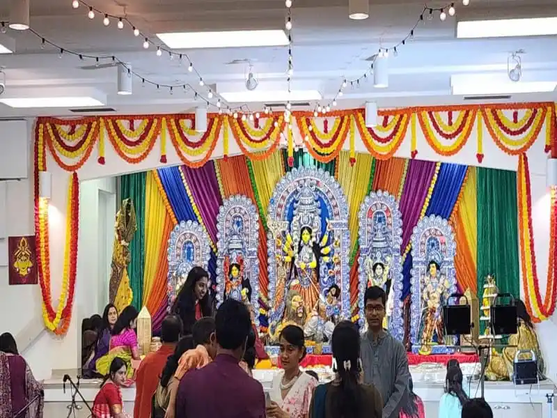কানাডায় বর্ণিল আয়োজনে শারদীয় দুর্গোৎসবের ছবি. Channel i News - চ্যানেল আই নিউজ