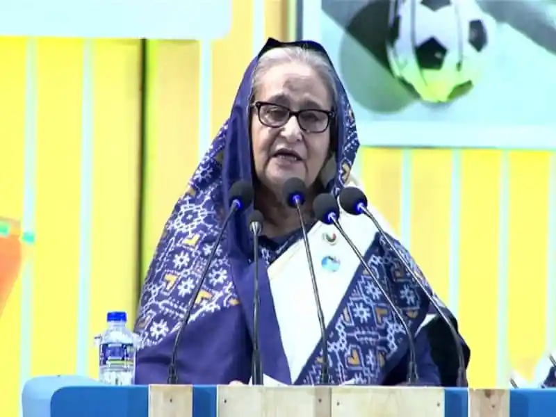 প্রধানমন্ত্রী শিশুদের জন্য স্মার্ট বাংলাদেশের স্বপ্ন ব্যক্ত করছেন. Channel i News - চ্যানেল আই নিউজ