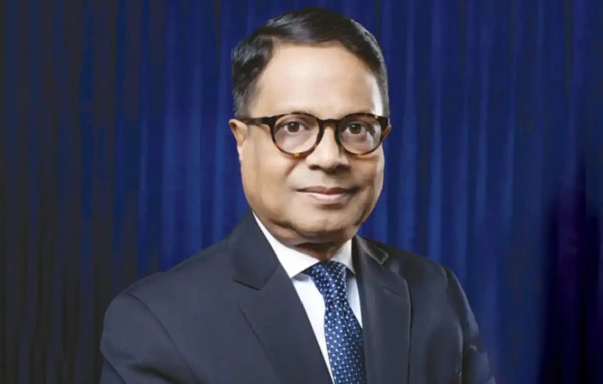 ব্যবসায়ী আলতাফের ছবি, তিনি পরিপাটি পোশাক পরিহিত।. Channel i News - চ্যানেল আই নিউজ