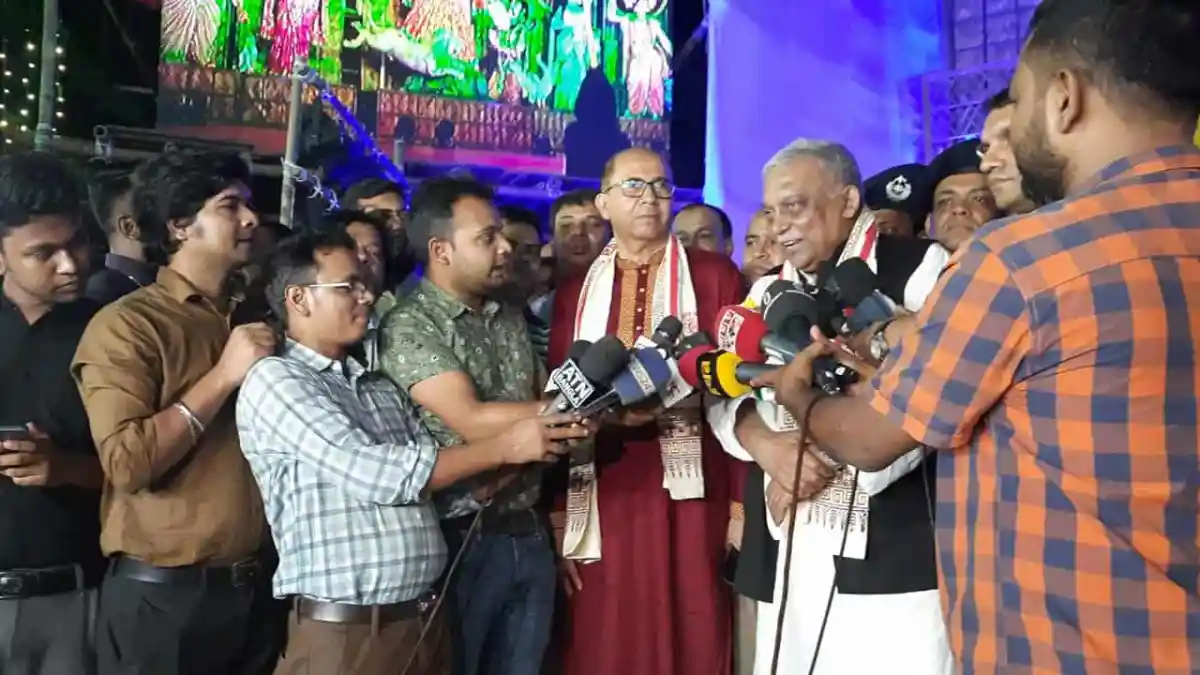 স্বরাষ্ট্রমন্ত্রী মা দুর্গা উপলক্ষে শুভেচ্ছা জানাচ্ছেন. Channel i News - চ্যানেল আই নিউজ