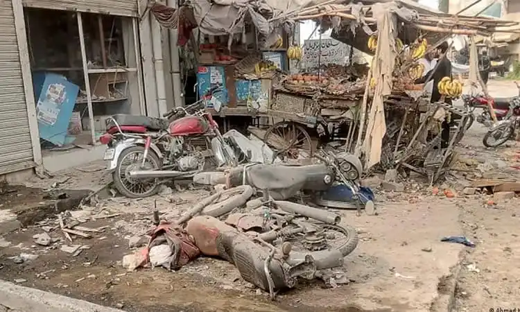 পাকিস্তানে জঙ্গি হামলার পর ধ্বংসস্তূপ ও ক্ষতিগ্রস্ত মোটরসাইকেল. Channel i News - চ্যানেল আই নিউজ